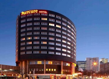 Mercure Paris La Defense 5