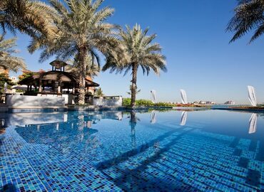 Movenpick Hotel Jumeirah Lakes Tower