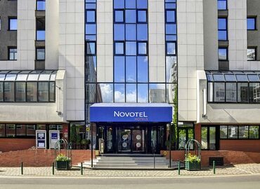 Novotel Paris Suresnes Longchamp