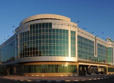 Holiday Inn Bur Dubai — Embassy District