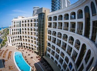 Colosseum Marina Hotel