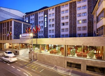 Tulip Inn Andorra Delfos Hotel