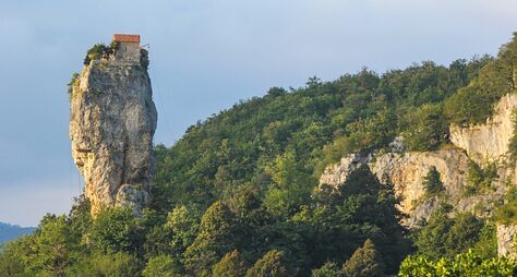 Чиатура — город канаток + столп Кацхи