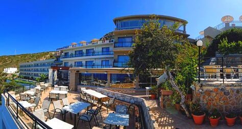 Mistral Mare Hotel