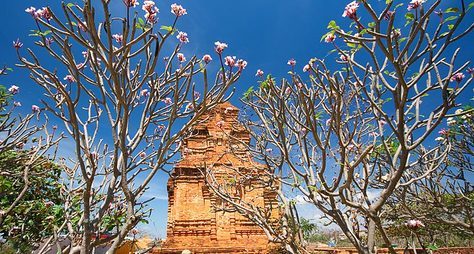 Гора Таку, маяк КеГа и Чамские башни: наследие Биньтхуана