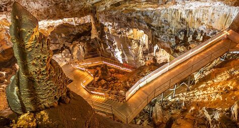 Из Стамбула в Ойлат: горы, пещеры и термальные источники