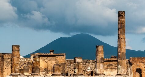 Помпеи — погружение в прошлое и свежий взгляд на настоящее