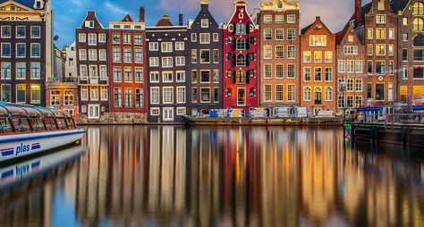 Онлайн-экскурсия «10 неожиданных фактов об Амстердаме»
