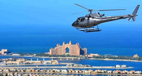 Полет над Дубаем на вертолете!