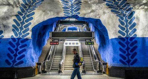 Стокгольмское метро — волшебная подземная пещера!