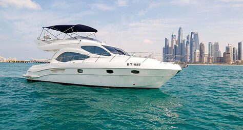 Дубай: прогулка на роскошной яхте
